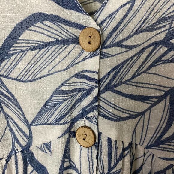 Unique Spectrum Boho Graphic V Neck Blouse Size Large - Picture 3 of 8